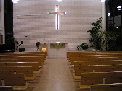 Toimitalon sali sisältä
